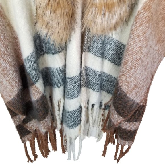 Adrienne Vittadini Studio Womens OS Plaid Short Sl - Picture 3 of 8